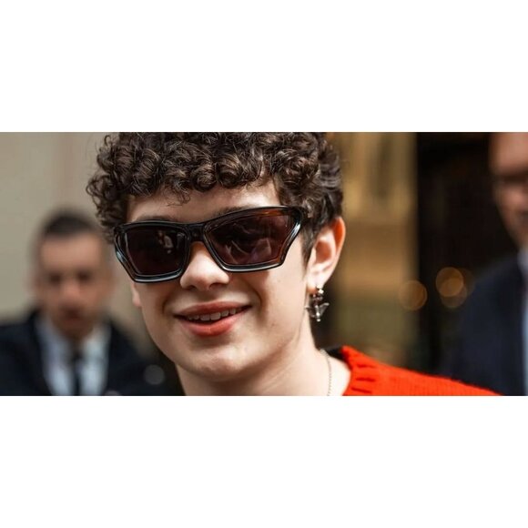 New LOEWE x Paula's Ibiza Brown Wraparound LW40143U 47A Sunglasses Women - Picture 4 of 5